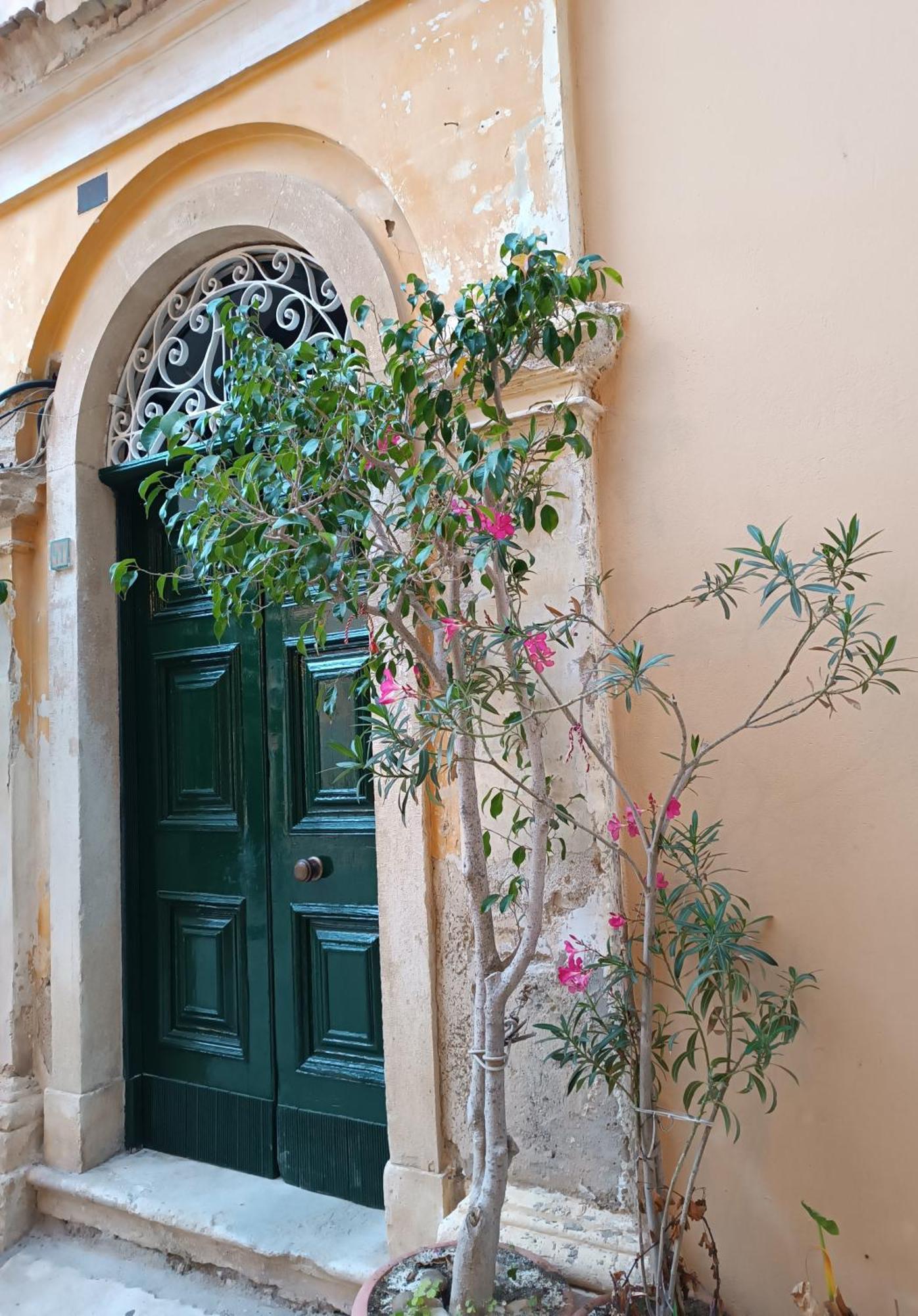 "Dei Vecchi" Apartment In Kerkyra Corfu  Екстериор снимка